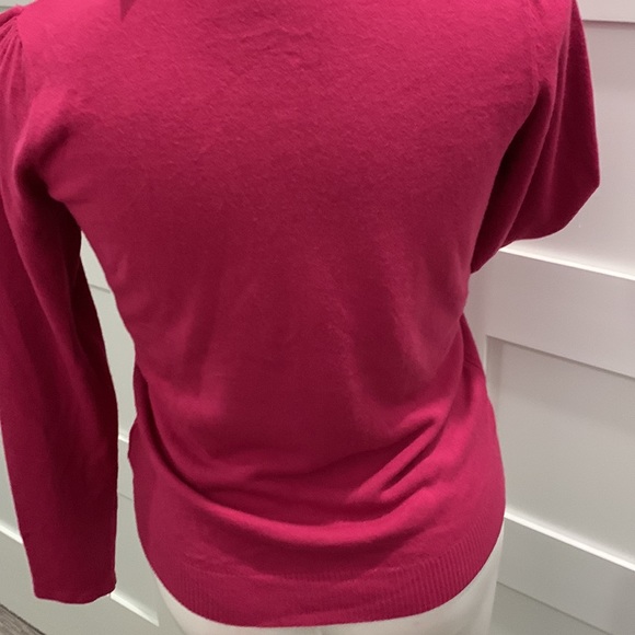 NWT Luxe 360 Turtleneck Sweater - Picture 4 of 12